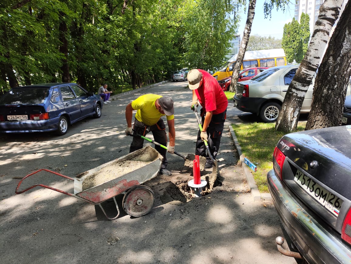 В двух городских скверах Ставрополя обновят линии уличного освещения |  13.06.2024 | Ставрополь - БезФормата